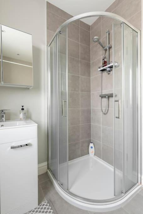 Dublin Jacuzzi Escape Daire Dış mekan fotoğraf